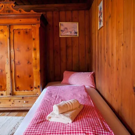 Mountain-view 15 Beds-pets Welcome 度假居 *